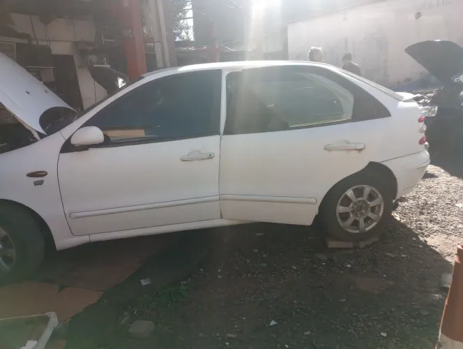 Fiat Brava HGT 1.8 MPI 16V 4P 2001