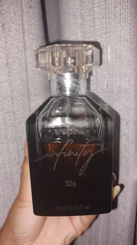 Perfume Infinity Xis - Wepink