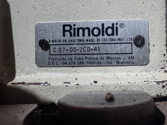 Máquina Overloque Industrial Rimoldi 2 Agulhas 4 Fios + Bancada 