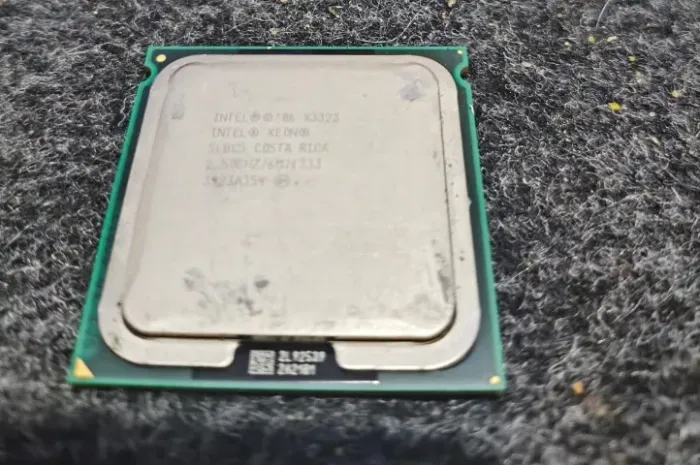 Xeon 3450 - LGA 1156
