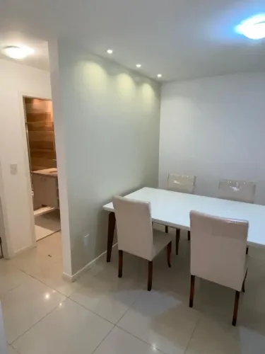 Imóvel para aluguel com 93 metros quadrados com 3 quartos