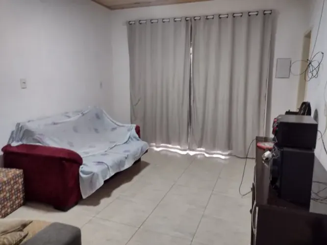 Ótima Chácara 10.000 Metros quadrados!!!