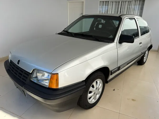 Chevrolet Kadett GLS 1.8 EFI / Sl/e 1.8 (álcool) 1993