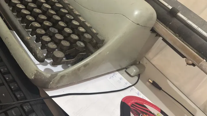 Máquina de escrever antiga