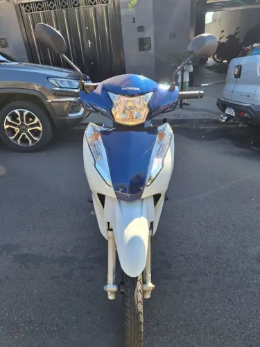Vendo biz muito nova