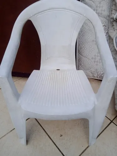Cadeira de plastico