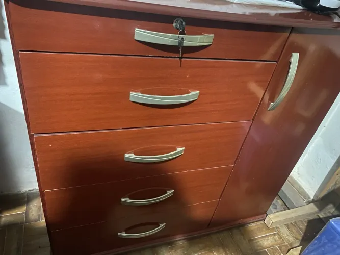 Cômoda 5 gavetas e sapateira em mogno