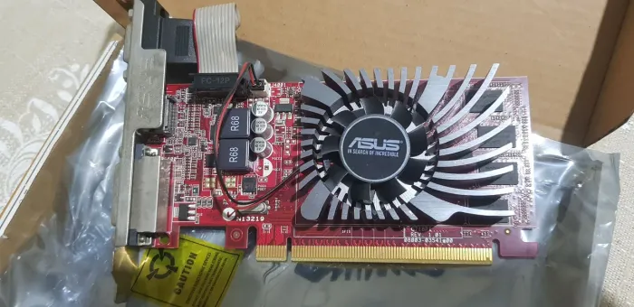 AMD R7 240 2gb Asus