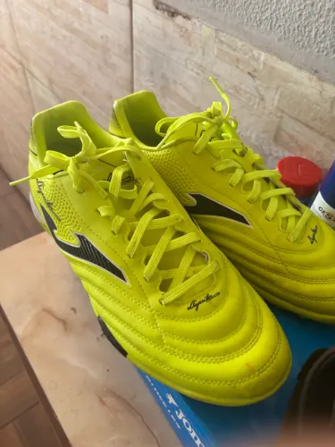 Vendo chuteira da joma 41 e 42
