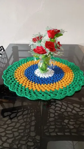 Tapete ou Centro de Mesa Crochê para Copa do Mundo