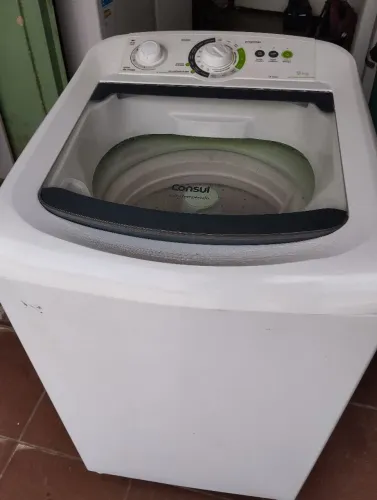 MÁQUINA CONSUL 9 KG CONSERVADA
