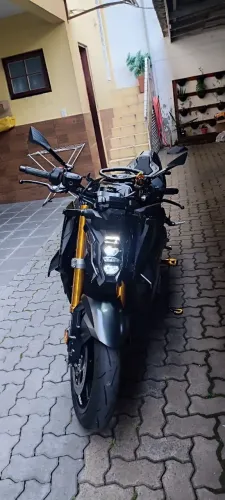 GSX S 1000/24 COM ACESSÓRIOS!