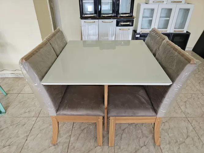 Mesa nova