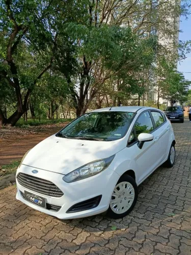 Ford Fiesta 1.5 16V Flex Mec. 5P 2014