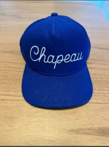 Boné Colette x Ceizer New Era