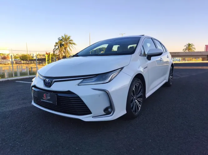 Toyota Corolla Altis Hybrid 1.8 16V Flex Aut. 2023