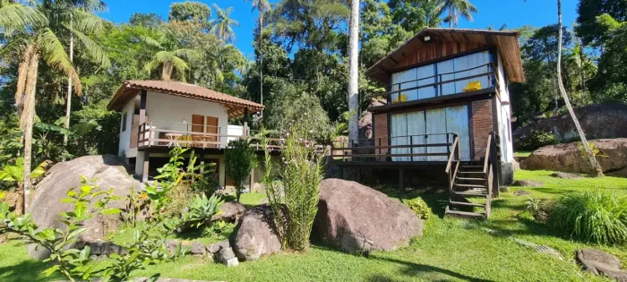 Casa em condômino na Serra do Alambari entre Penedo e Visconde de Mauá