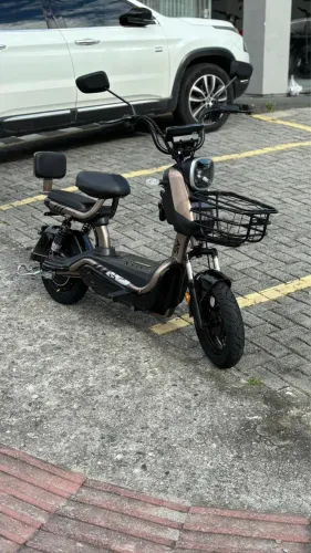 ? Scooter Elétrica X1  A SCOOTER COM O MAIOR CUSTO BENEFÍCIO