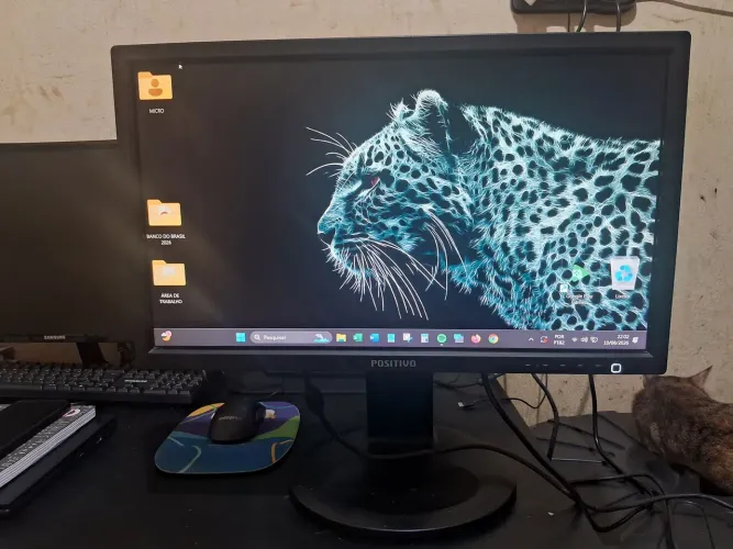 MONITOR POSITIVO 21 POLEGADAS