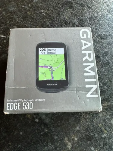 GPS Garmin Edge 530 para Ciclismo com Suporte e Caixa