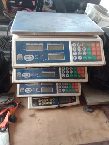 Balanças digitais tudo funcionando