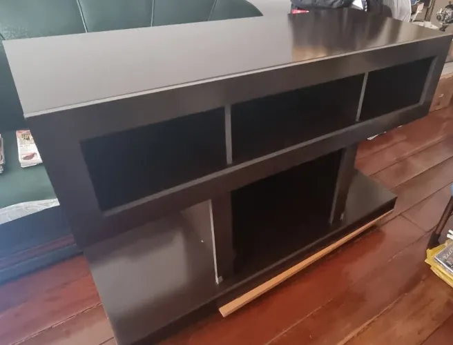 RACK MODERNO TV GRANDE (cor: TABACO) = NÃO FAÇO ENTREGAS. 