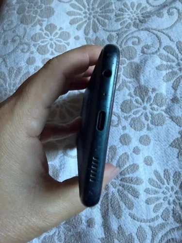 Samsung Galaxy M13 128gb. Com Película, Capinha é cabo do carregador