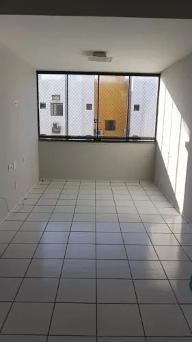 Apto no cond. Brisa do Leste no Santa Isabel, pertinho da Nova Fap com 3 quartos sendo 2 s