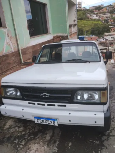 Chevrolet D-20 S / Luxe 3.9/4.0 Diesel 1991