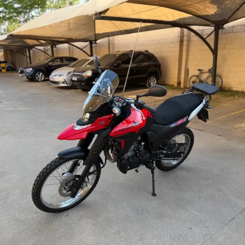 Lander 250 pouco rodada 2500km