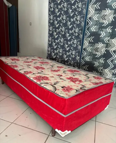 Cama box solteiro nova 10 cm de espuma 