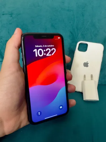 IPHONE 11 EM ÓTIMO ESTADO
