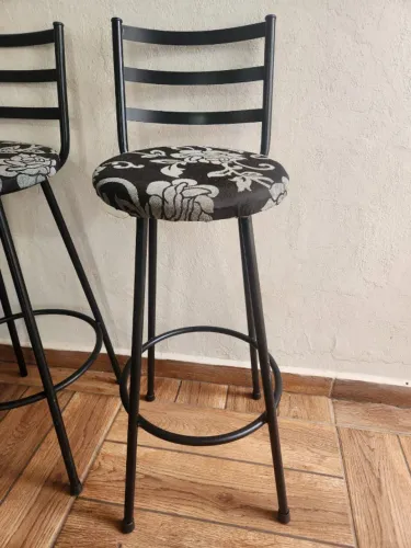 Banqueta alta