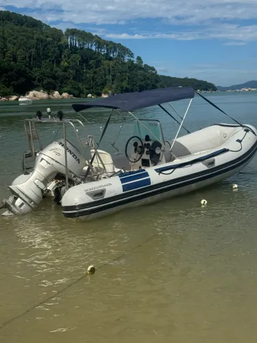 Bote inflável 440