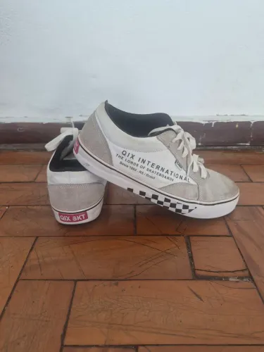 Tênis Qix 40