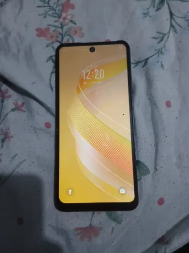 Vende se celular infinix smart 8 