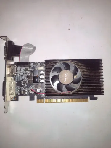 VENDO PLACA DE VIDEO GEFORCE GT-730 COM 4GB DDR3,128 BITS E ENTRADAS HDMI,DVI E VGA USADA