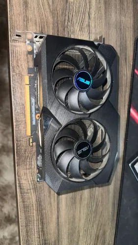 Rx 7600 1 ano de uso