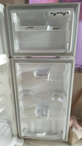 Vendo geladeira Brastemp