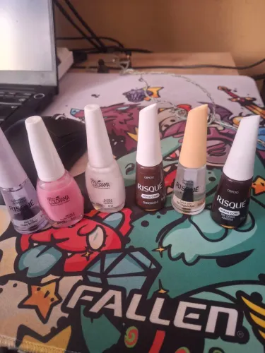 Esmaltes novos