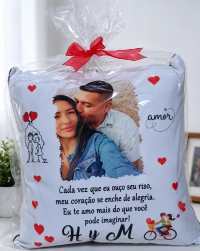 Almofadas Personalizadas Casal Apaixonado