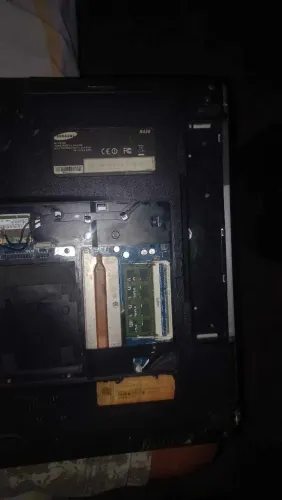 Notebook para retirada de peças 