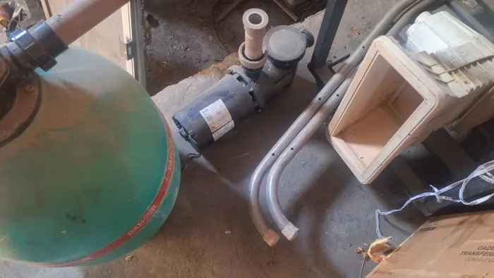 Materiais de piscina.