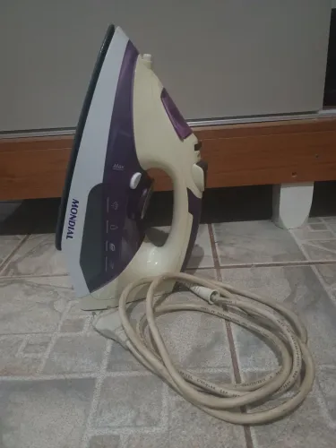 Vendo ferro de passar!