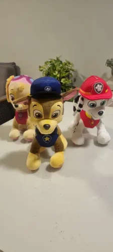 Pelúcias da oatrulha canina