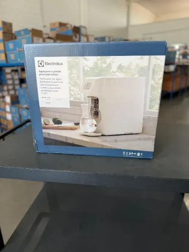 Purificador de Água Electrolux PC01B Compressor Branco 220V Novo Lacrado