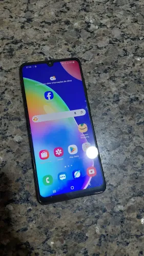 Vendo Samsung A 31 em perfeito estado