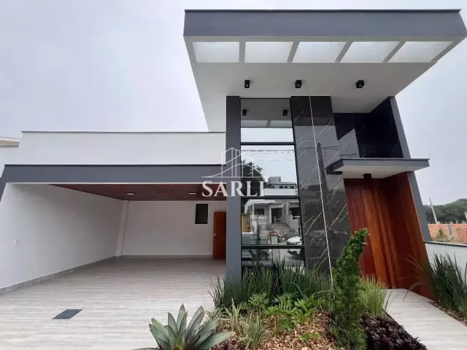 Casa alto padrão com 3 dormitórios com suíte closet em Forquilhas - São José/SC