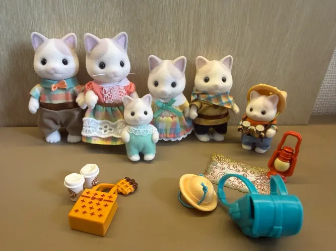 Gatos de Leite Sylvanian Families