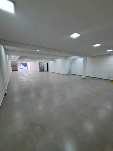 Salão Comercial para Locação | 245 m² | Estrada Dom João Nery | Excelente Ponto Comercial